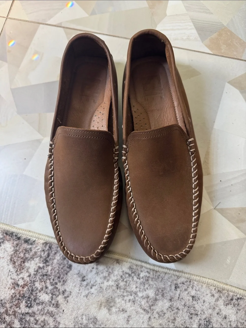 FRYE Men's Brown Slip-On Loafers - Comfortable Casual Driving Shoes